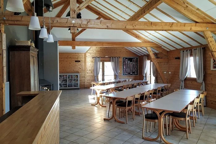 Salle de réception 100 m² — Volcans Vacances